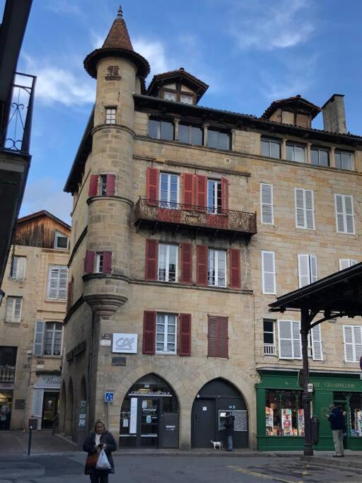 Chez Sophie Et Gege. Maison De Ville, Deux Chambres, De Plain-Pied Figeac Luaran gambar